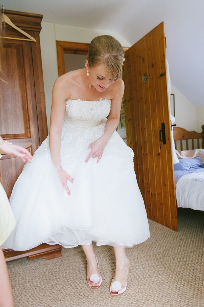 wedding shoes bow shoes bride
